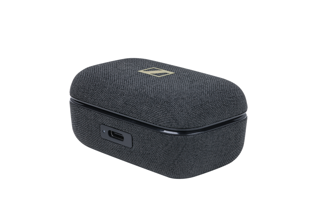 MOMENTUM True Wireless 4 - CASE