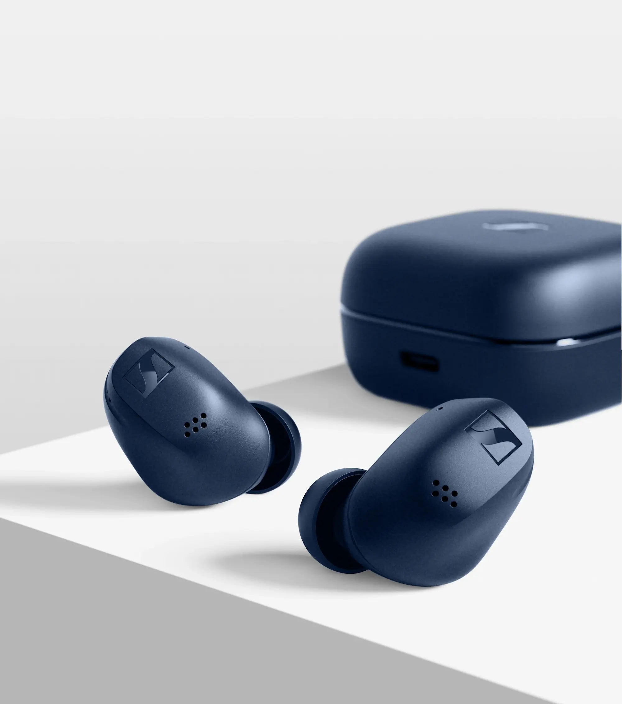 Blauer ACCENTUM True Wireless Refurbished Desktop